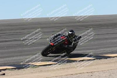 media/Oct-13-2025-Moto Forza (Mon) [[a66d839500]]/3-B Group/Session 2 (Bowl)/